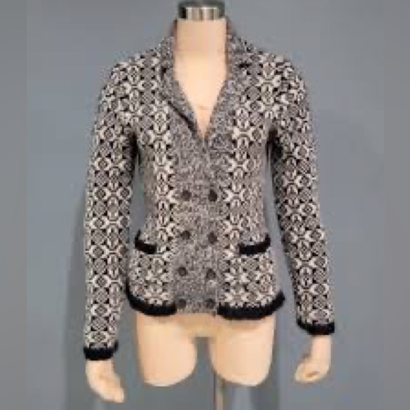 Banana Republic Double Breasted Cardigan - Picture 4 of 12